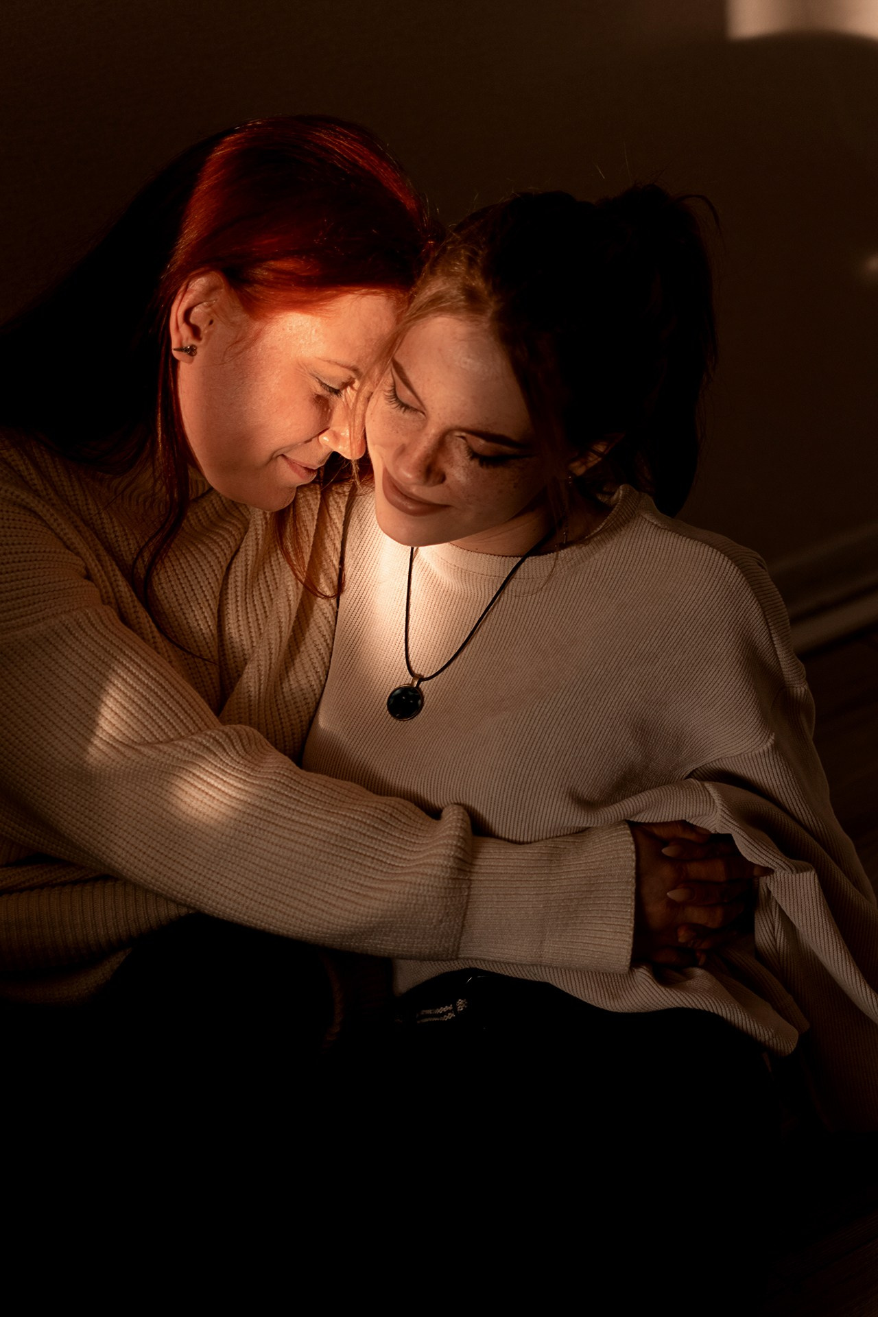 Алена и дочь Злата. Семейный и женский фотограф, контент фотосессия в Екатеринбурге