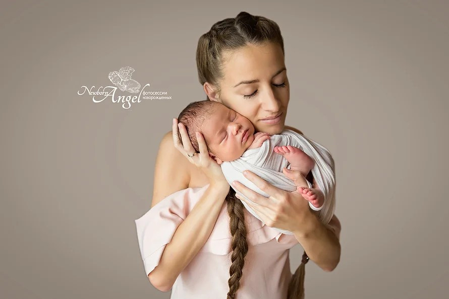 Фотографии с родителями. Фотосессия новорожденного в Москве Newborn Angel