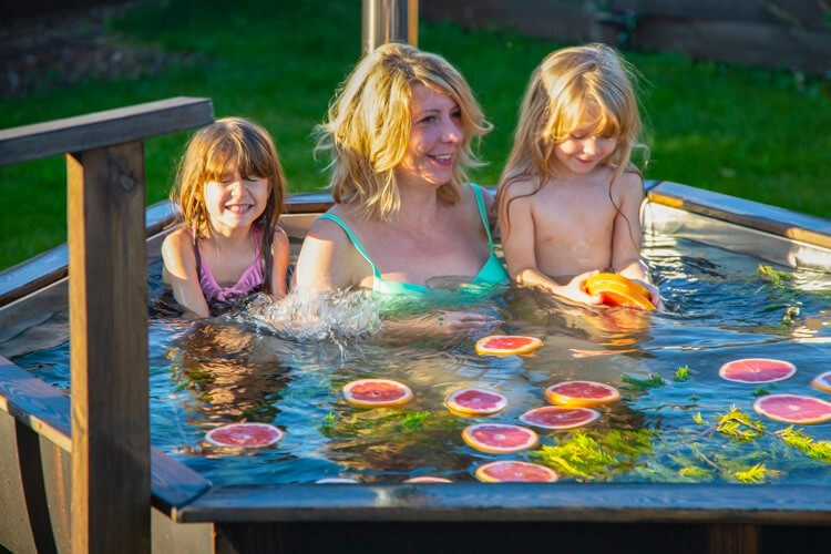 Загородный дом для отдыха на майские праздники с баней, уличным чаном на 6 человек - забронировать. Коттедж А-фрейм с баней и уличным чаном в Подмосковье - в аренду для отдыха