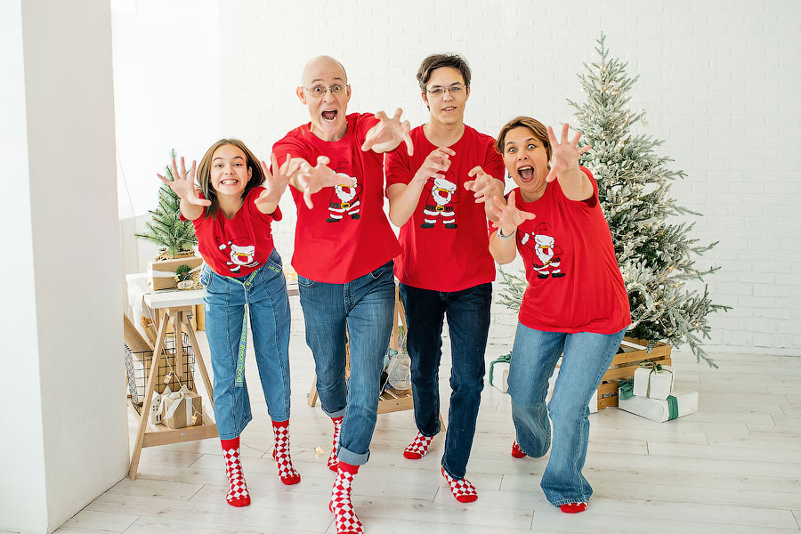 Новогодний серпантин. Семейный фотограф в Перми Ольга Гилева. Выпускные альбомы