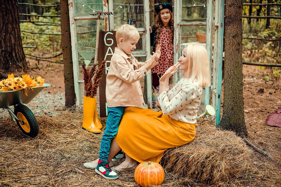 Осень в Авеню. Семейный фотограф в Перми Ольга Гилева. Выпускные альбомы