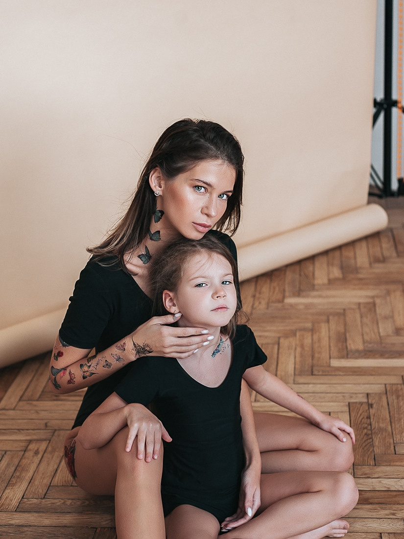 Таня и Женя. Студия. Главная