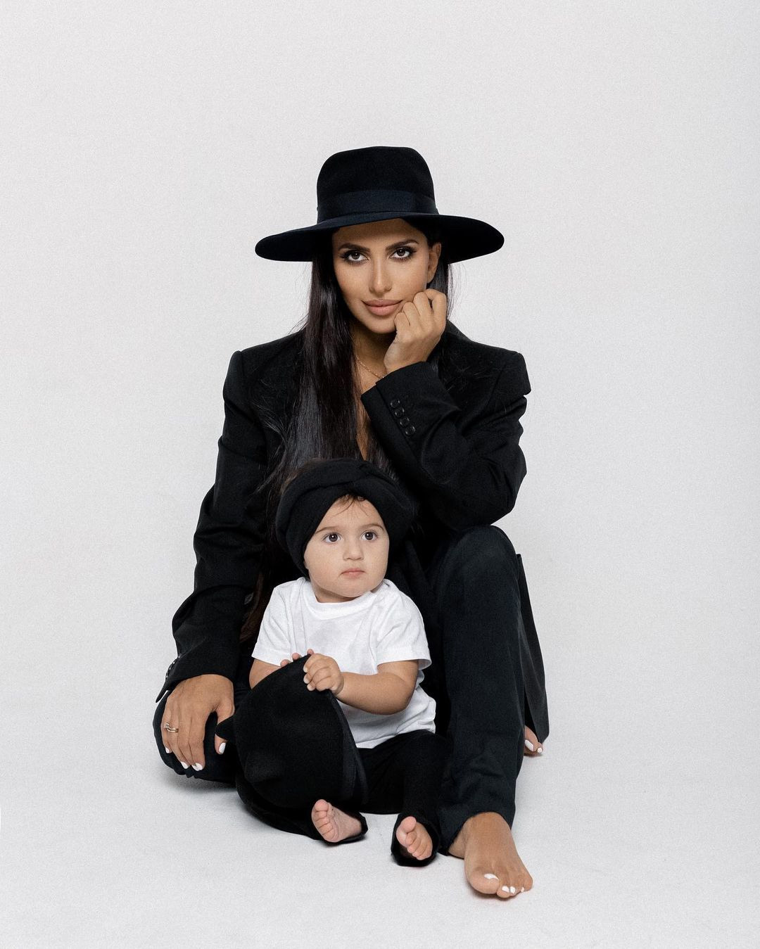 Mom and baby. Ph.emmi