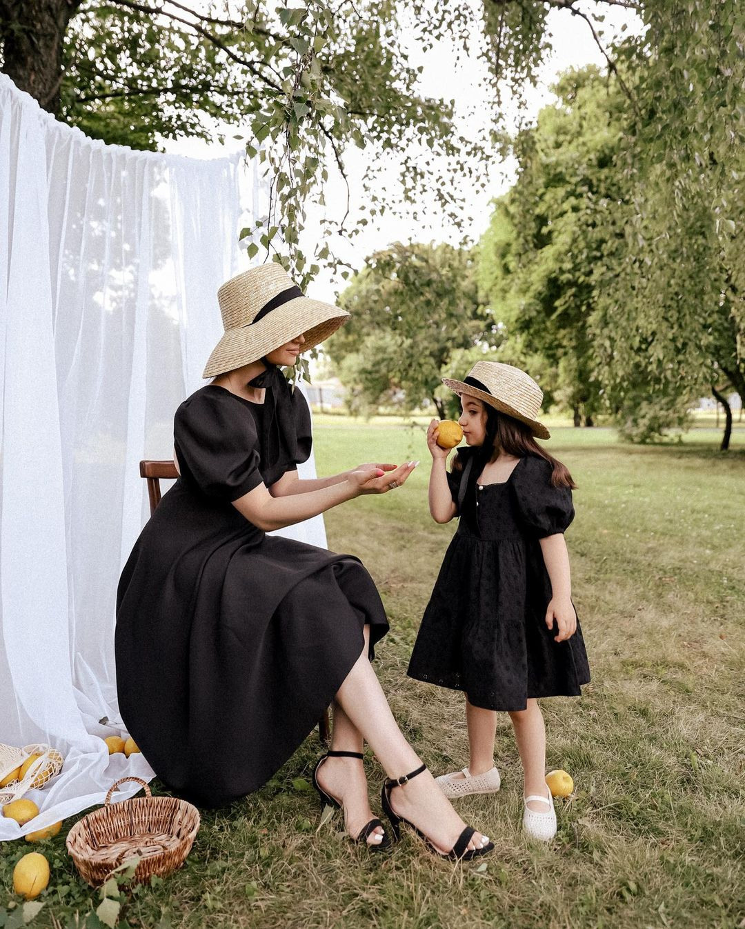 Mom and baby. Ph.emmi