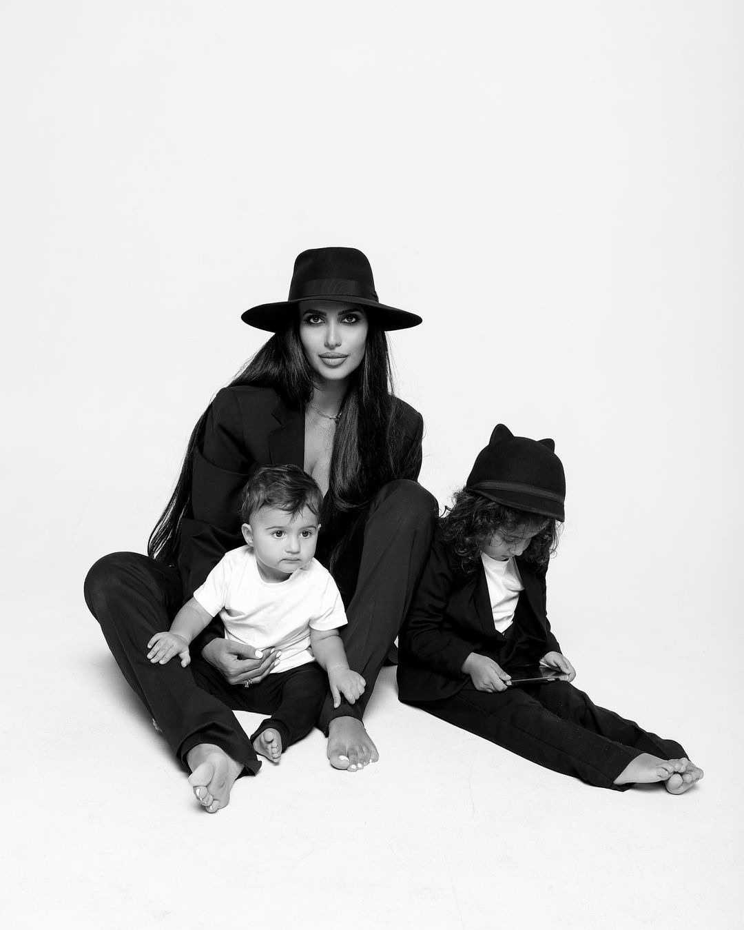 Mom and baby. Ph.emmi