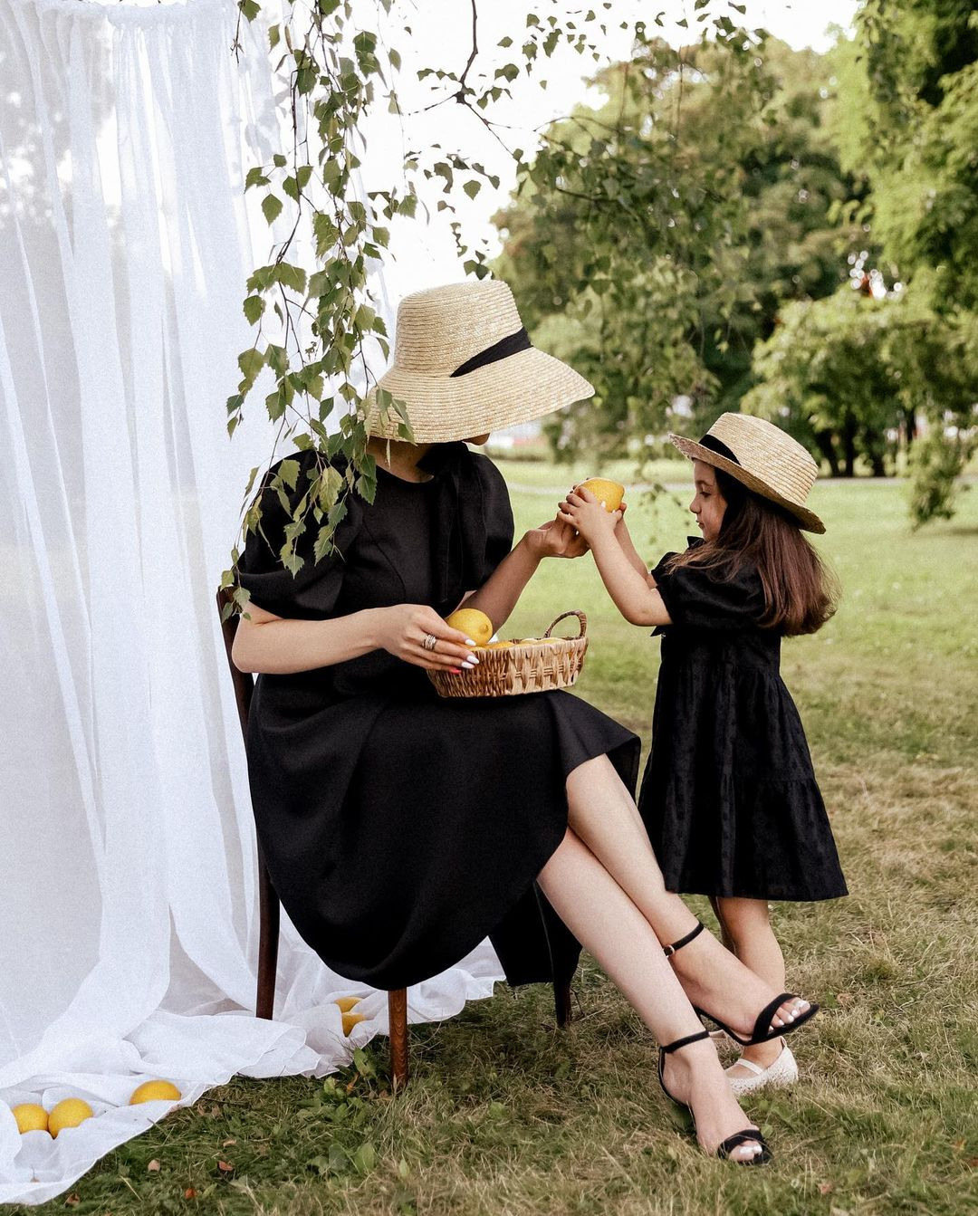 Mom and baby. Ph.emmi