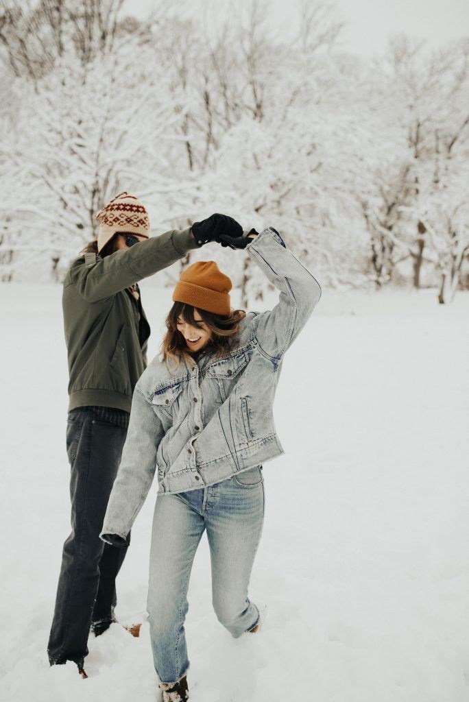 Улица. Зима. Парная фотосессия. Фотограф в Иркутске Кристина Телегина