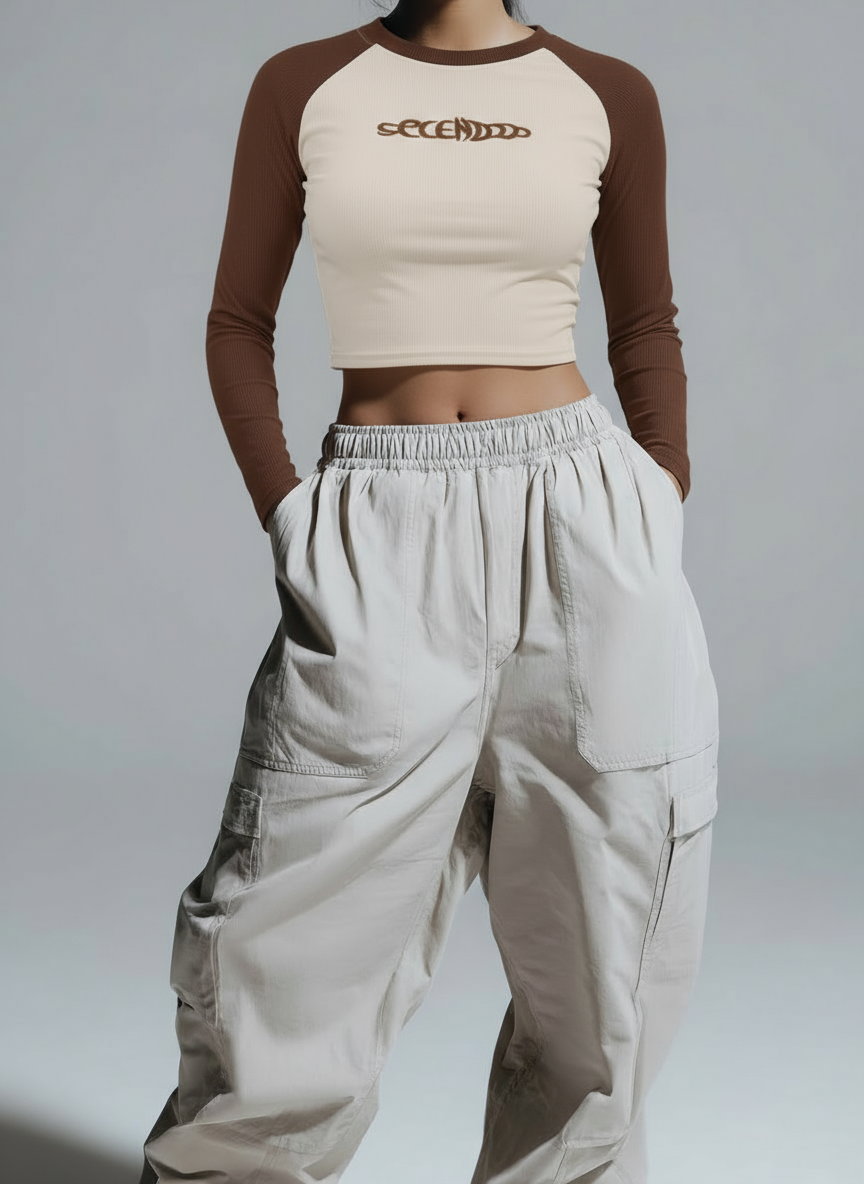 Фотосессия на одной и той же модели | Топы бренд SECENDOO. Графический дизайнер AI в Москве Валерия Кос