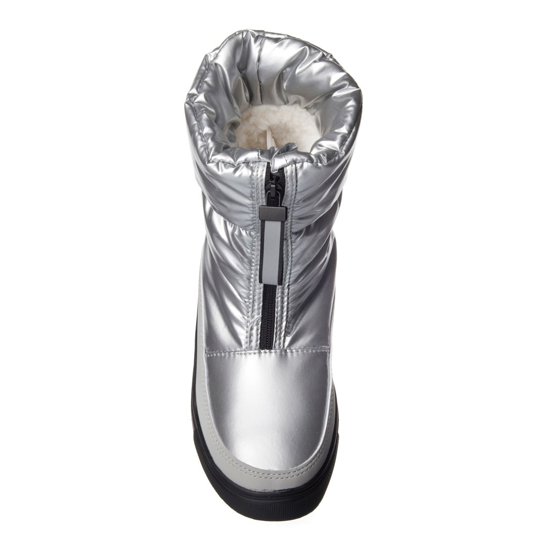 Предметка. Обувь. Фотограф Мария Кольцова