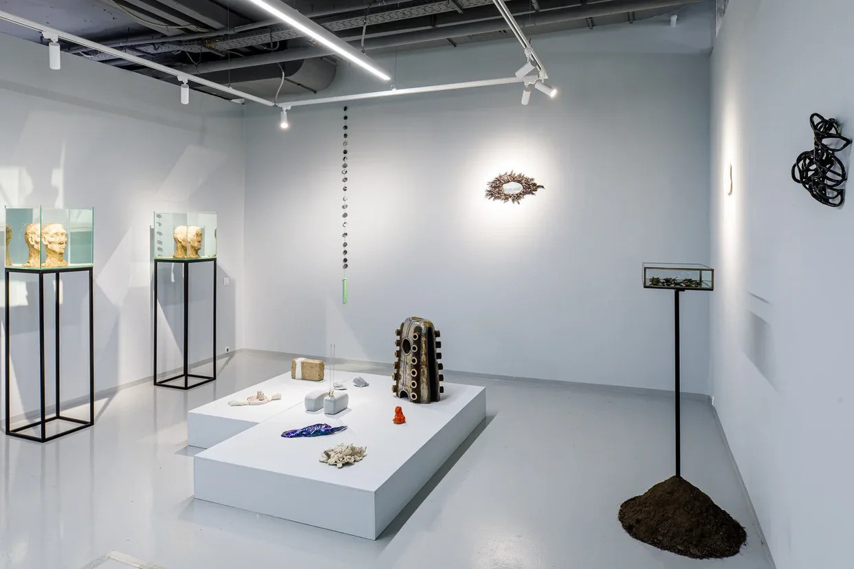 Sisterhood. Artist Anna Snegina Художница Анна Снегина