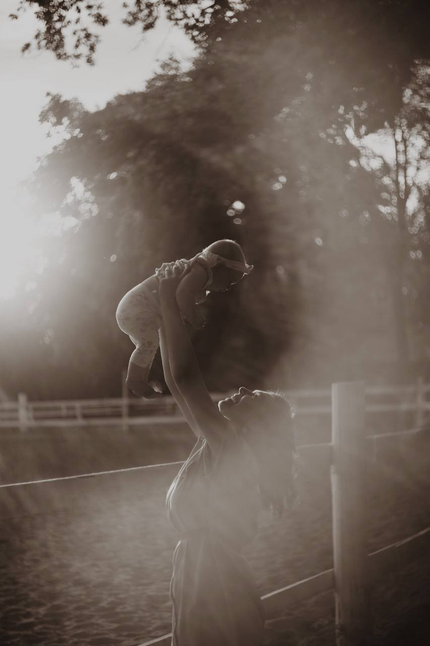 Семейная фотосессия в загородном парке. Фотограф Ксения Дзюбак Самара-Москва