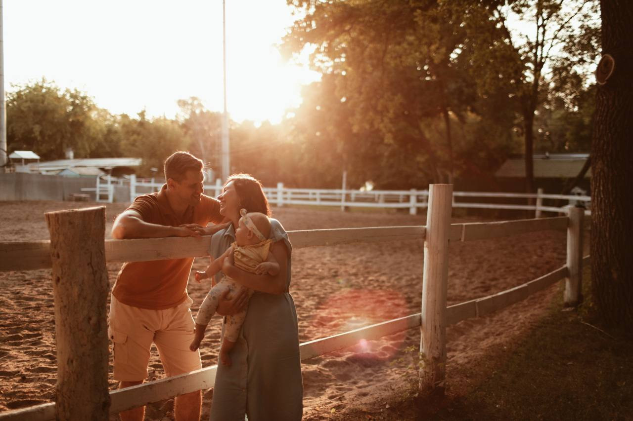 Семейная фотосессия в загородном парке. Фотограф Ксения Дзюбак Самара-Москва
