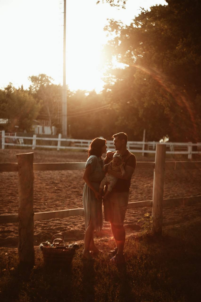 Семейная фотосессия в загородном парке. Фотограф Ксения Дзюбак Самара-Москва