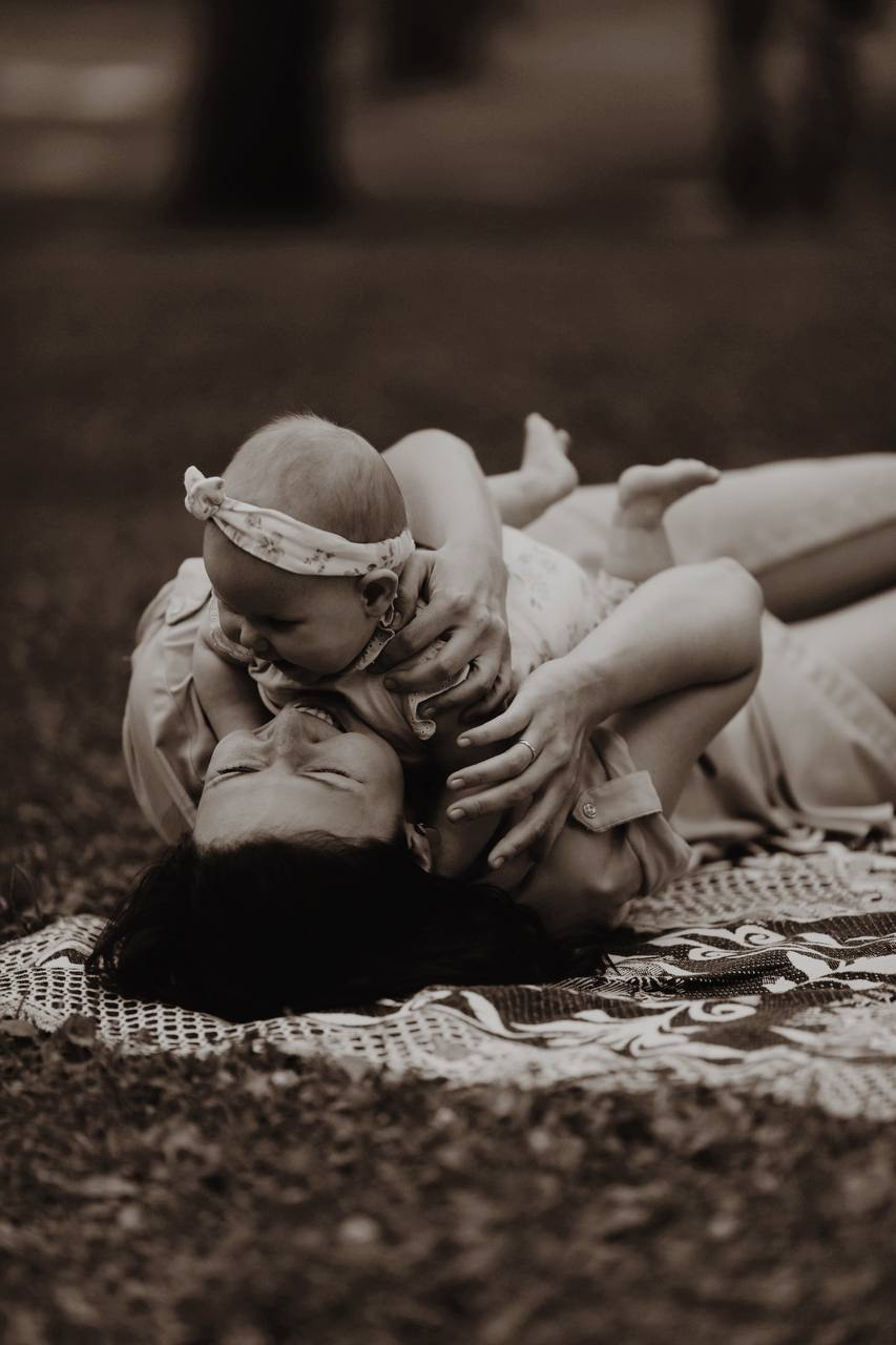 Семейная фотосессия в загородном парке. Фотограф Ксения Дзюбак Самара-Москва