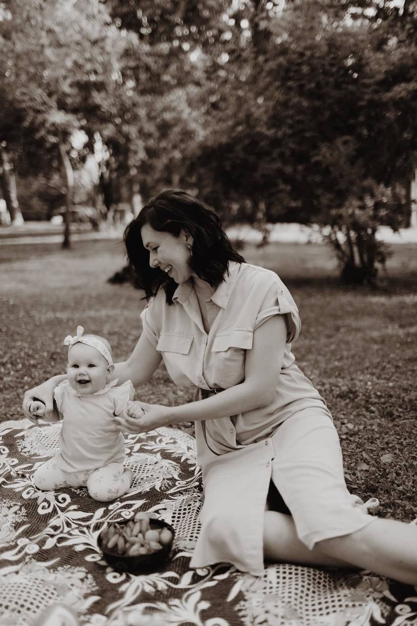 Семейная фотосессия в загородном парке. Фотограф Ксения Дзюбак Самара-Москва