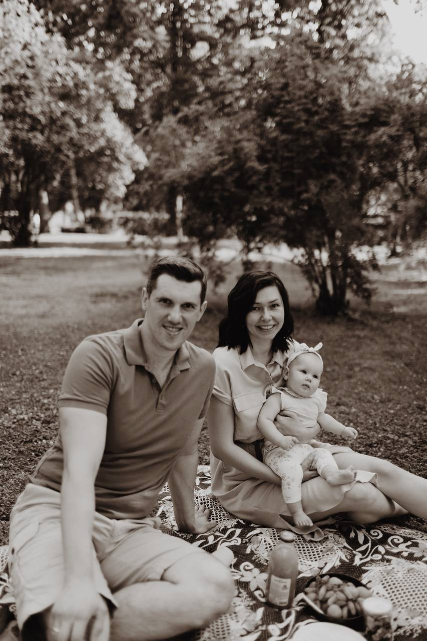 Семейная фотосессия в загородном парке. Фотограф Ксения Дзюбак Самара-Москва