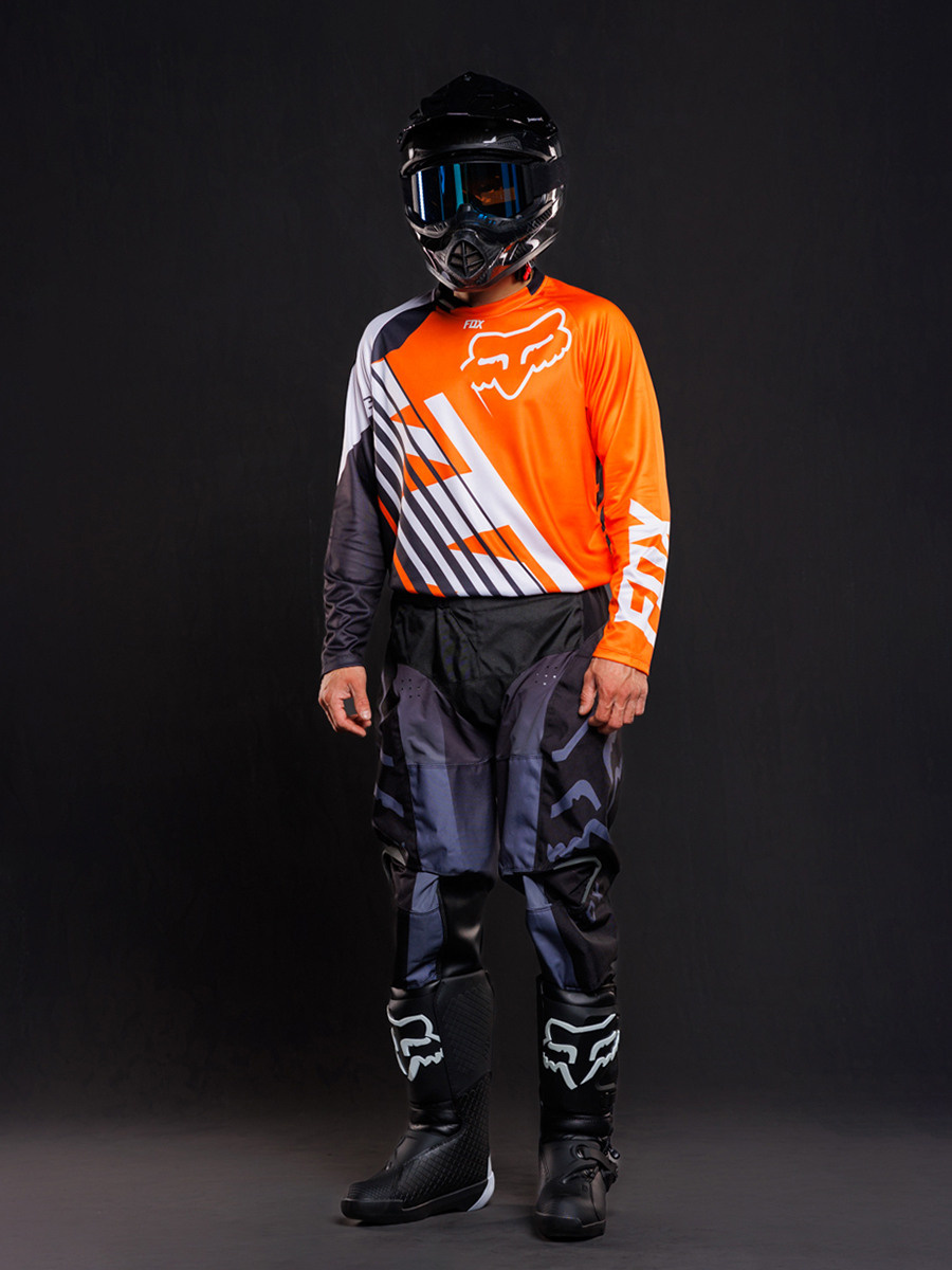 Съумка для Wildberries. Коммерческий фотограф Андрей Тремасов