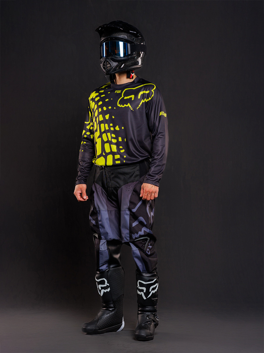 Съумка для Wildberries. Коммерческий фотограф Андрей Тремасов