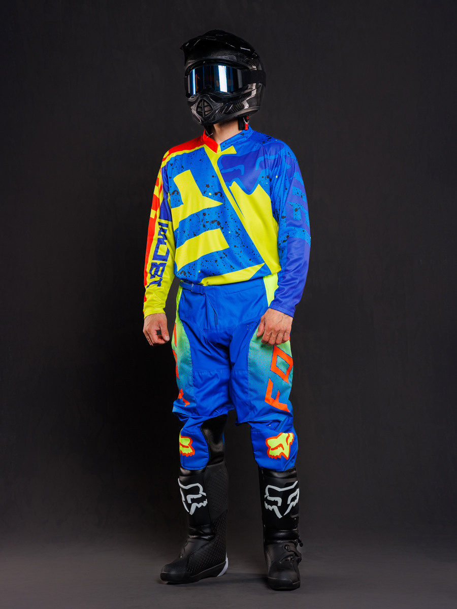 Съумка для Wildberries. Коммерческий фотограф Андрей Тремасов