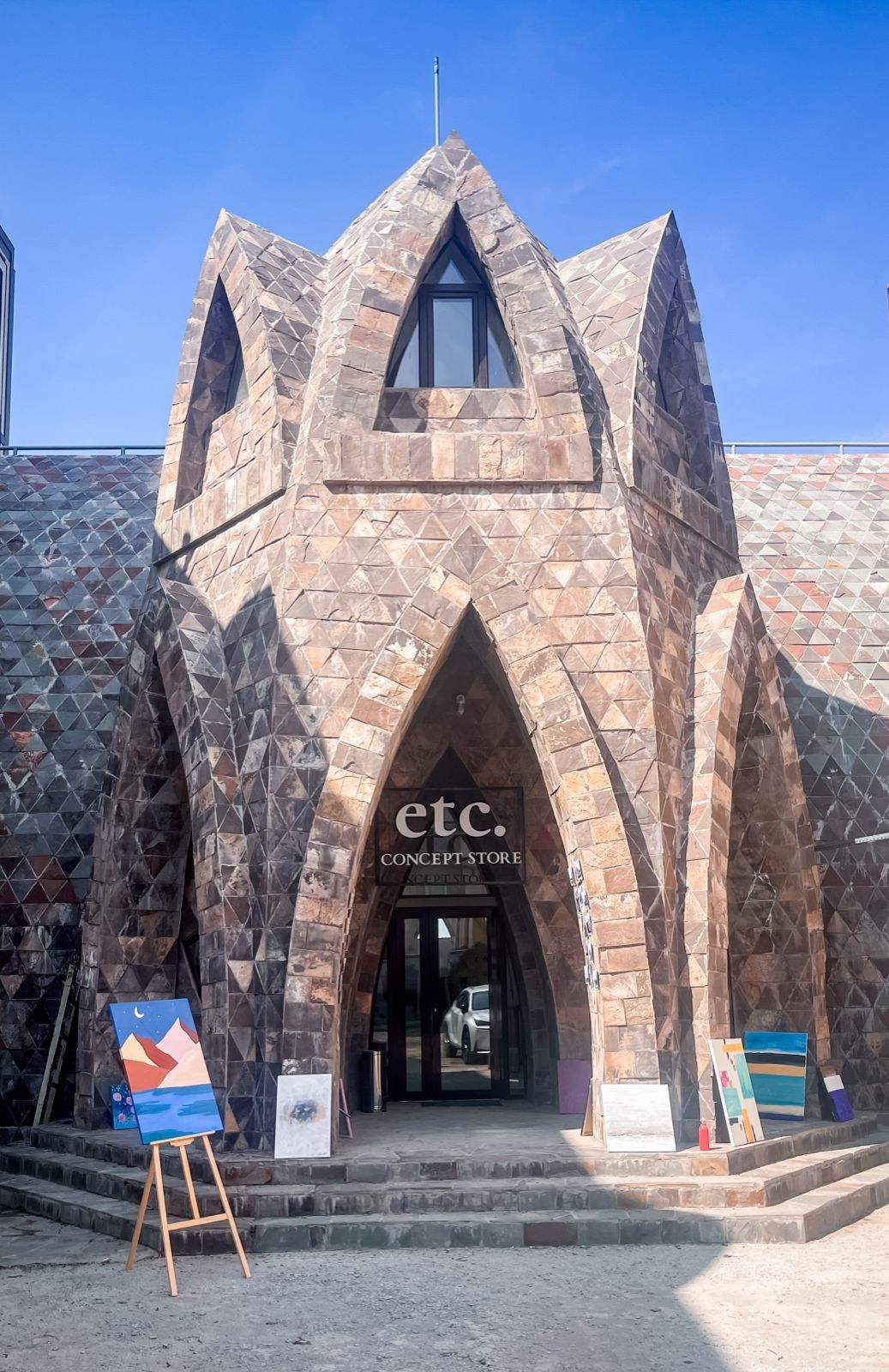 Qyzyqty Almaty — ÓnART map. Художница в Алматы Мухамед-Рахимова Джамиля