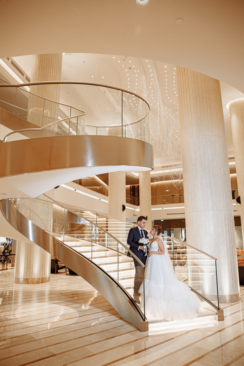 Свадебная фотосессия в Hyatt Regency Москва. Свадебный фотограф Москва и МО Сергей Киржаев