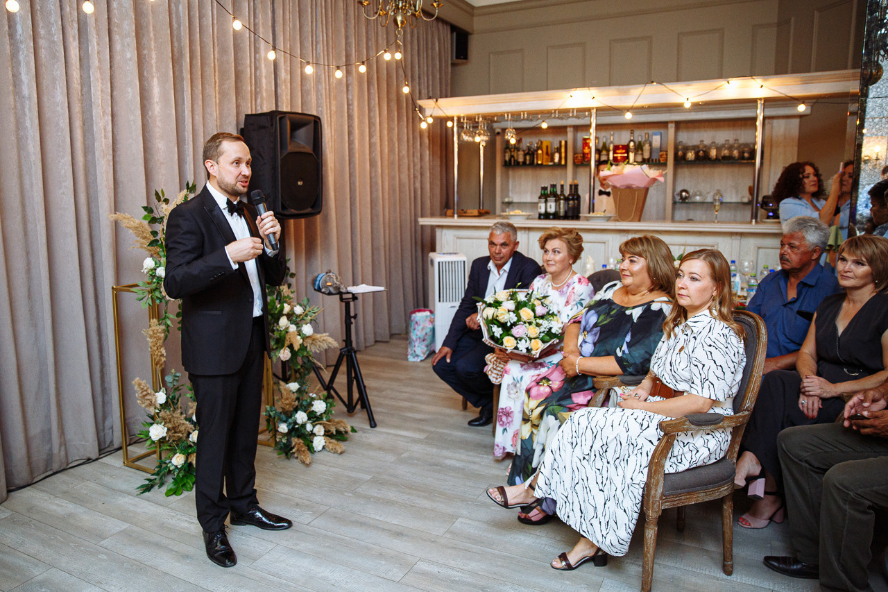 Свадебная фотосессия в Hyatt Regency Москва. Свадебный фотограф Москва и МО Сергей Киржаев