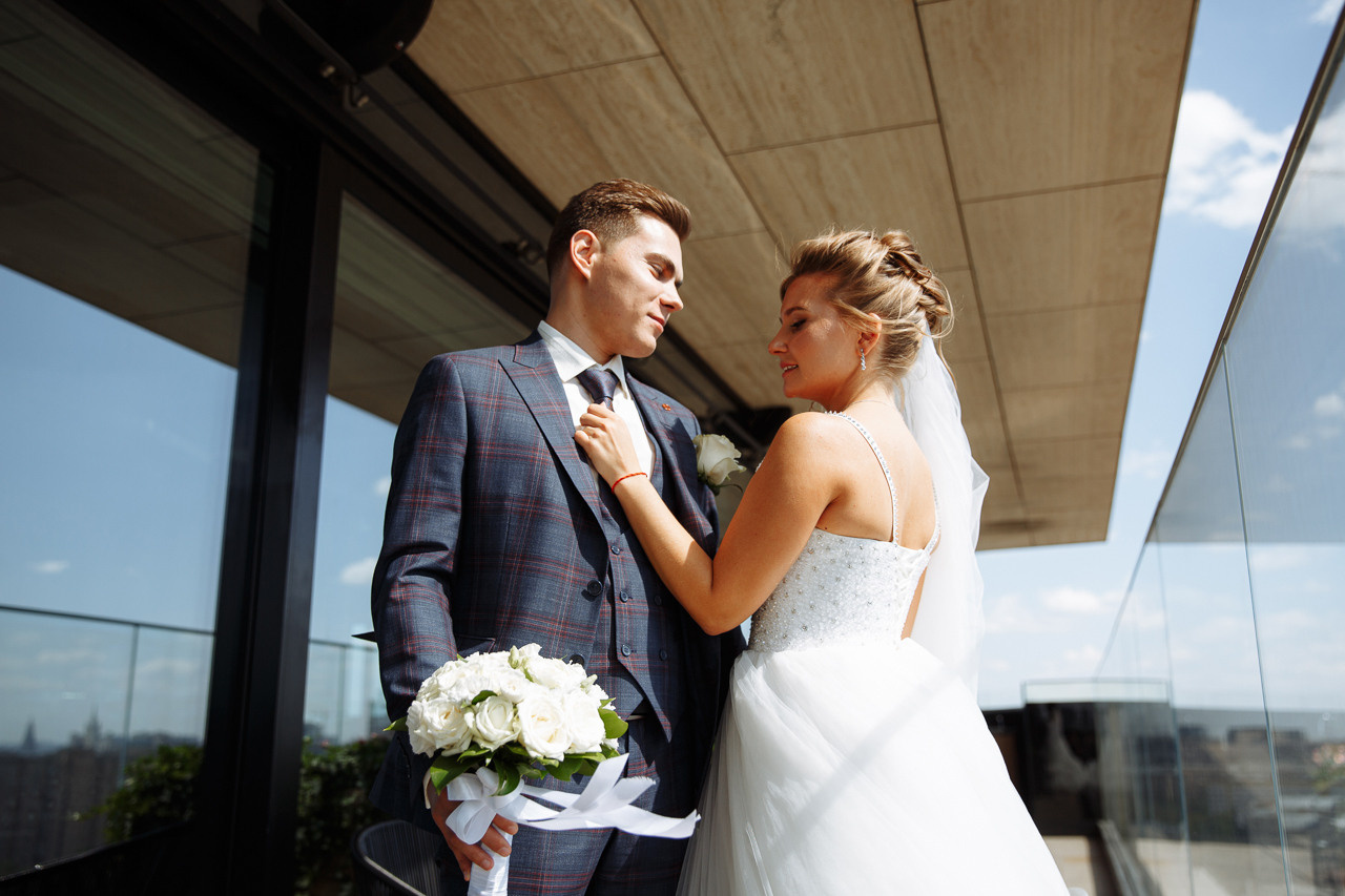 Свадебная фотосессия в Hyatt Regency Москва. Свадебный фотограф Москва и МО Сергей Киржаев