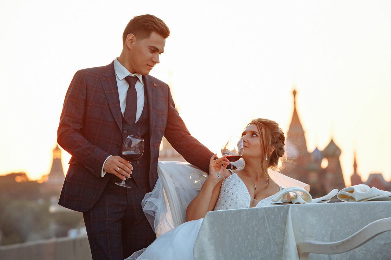 Свадебная фотосессия в Hyatt Regency Москва. Свадебный фотограф Москва и МО Сергей Киржаев