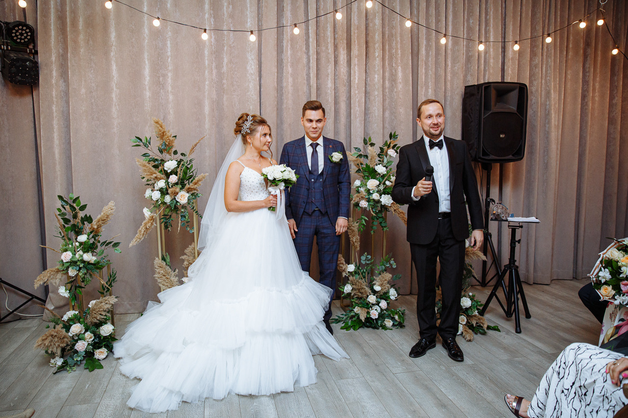 Свадебная фотосессия в Hyatt Regency Москва. Свадебный фотограф Москва и МО Сергей Киржаев