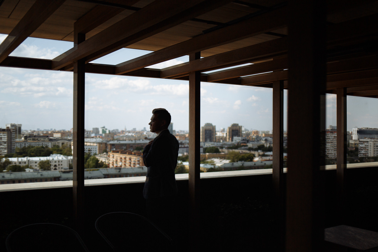 Свадебная фотосессия в Hyatt Regency Москва. Свадебный фотограф Москва и МО Сергей Киржаев