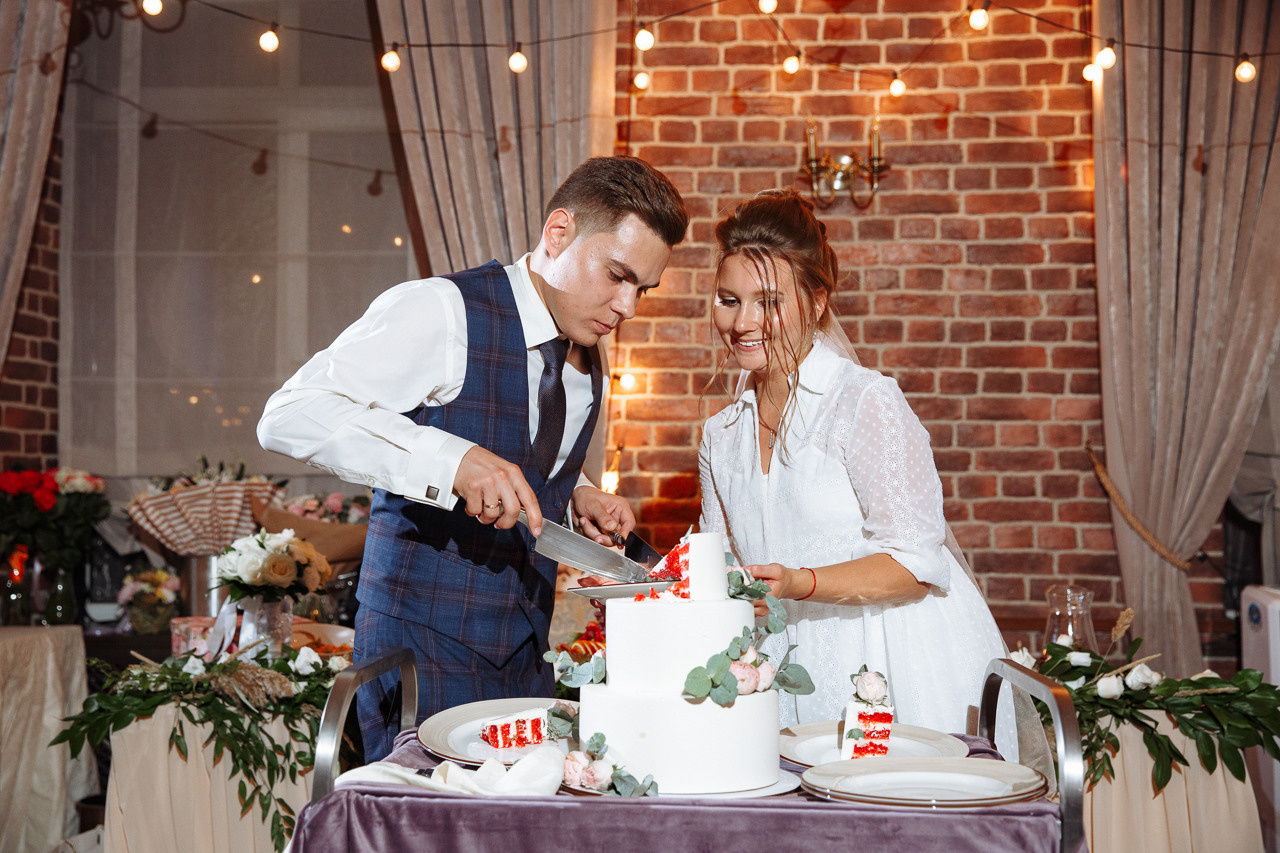 Свадебная фотосессия в Hyatt Regency Москва. Свадебный фотограф Москва и МО Сергей Киржаев