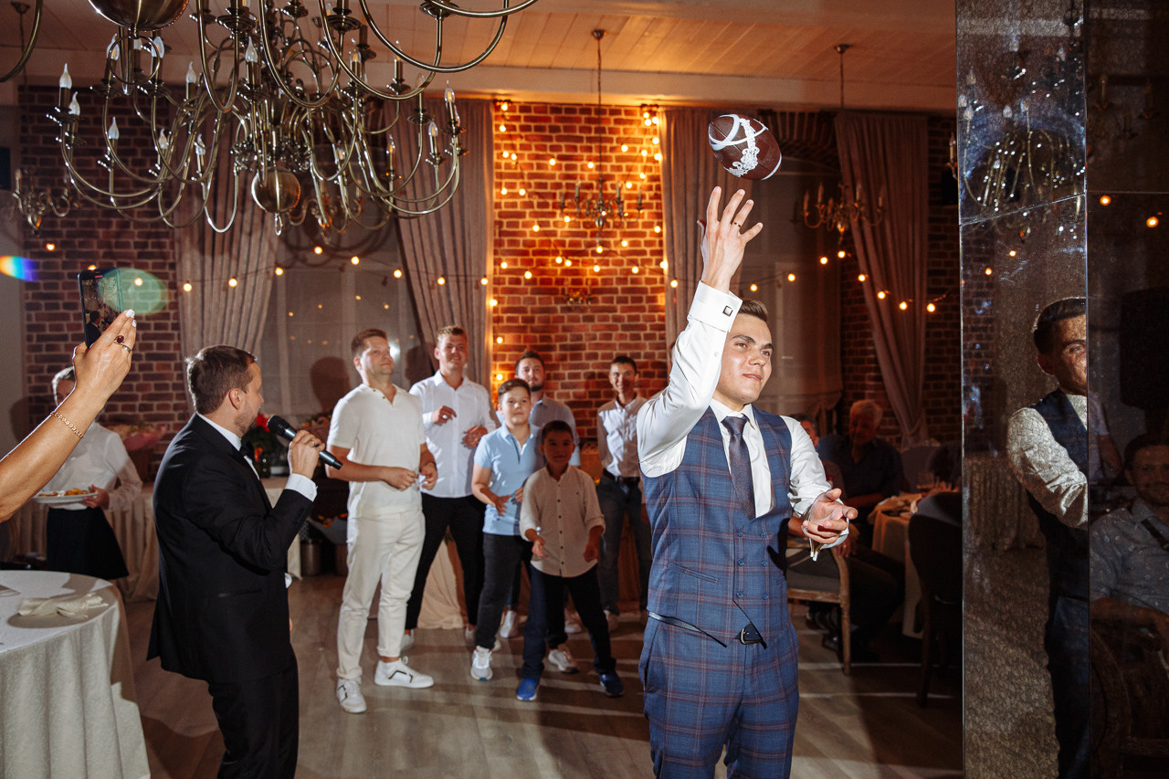 Свадебная фотосессия в Hyatt Regency Москва. Свадебный фотограф Москва и МО Сергей Киржаев