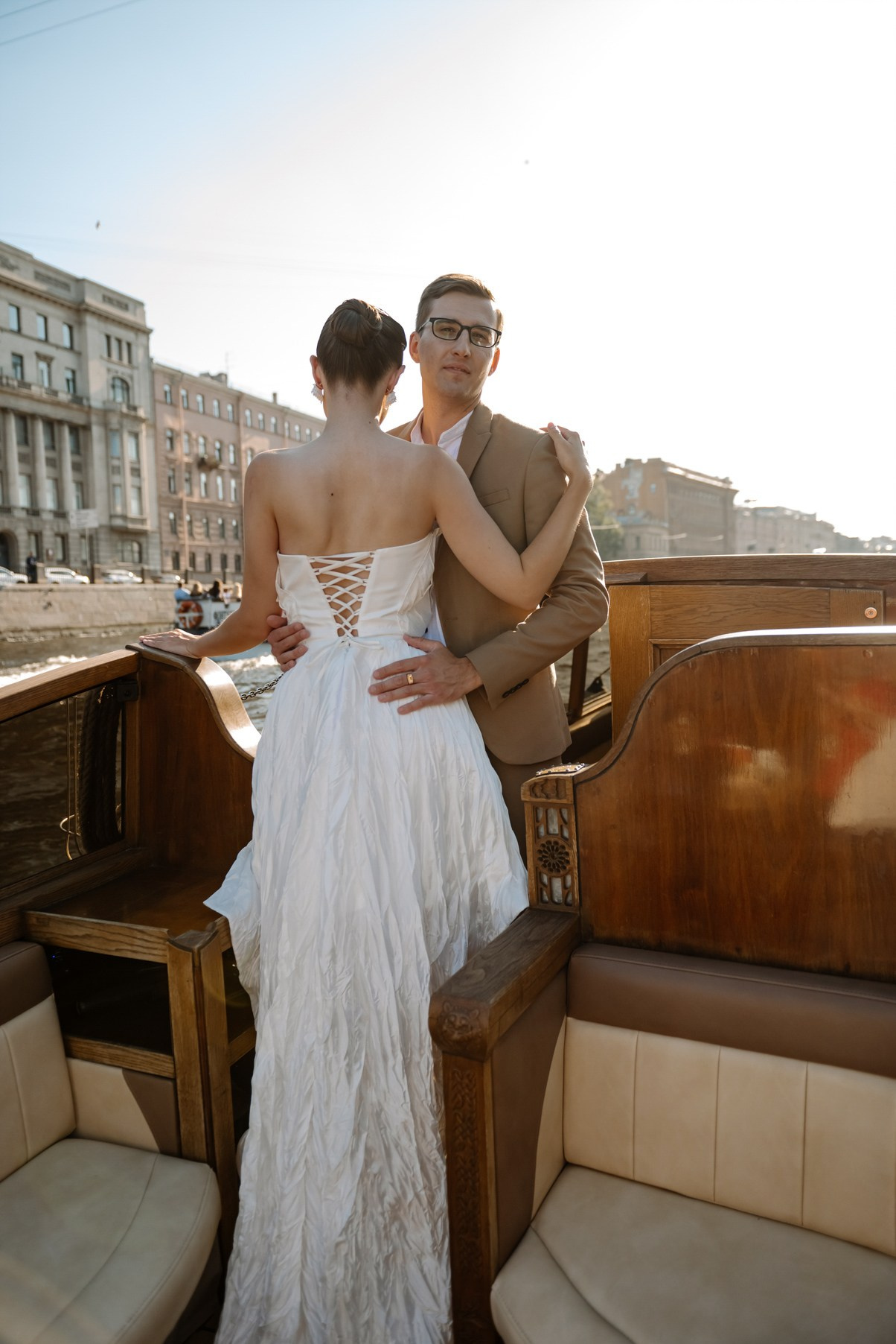 Свадьба на катере. Свадебный и сеейный фотограф в Санкт-Петербурге Елена Худякова
