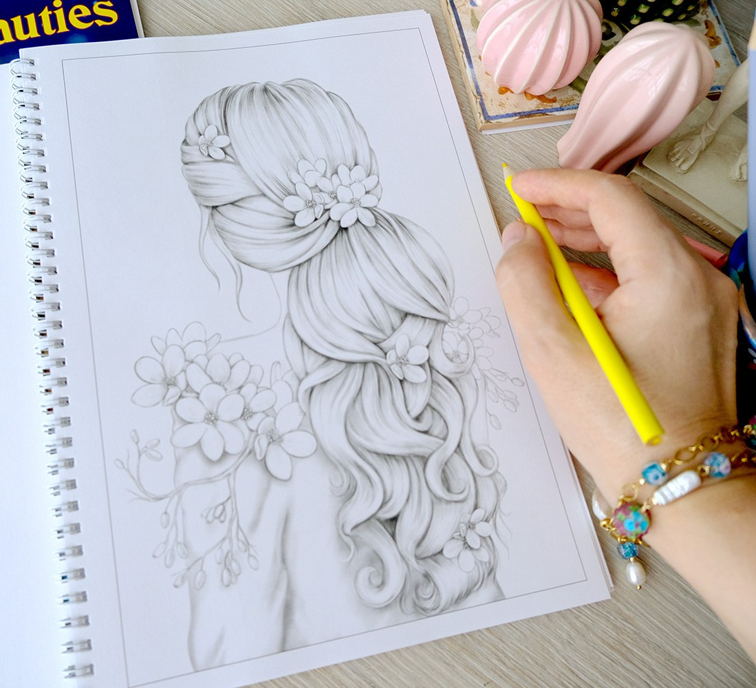 Elegant Beauties Авторская раскраска Алёны Лазаревой. Раскраски Алёны Лазаревой