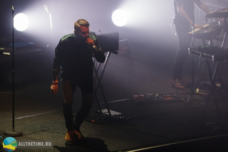 Tesla Boy. Магия музыки в кадре: Концертная Фотография