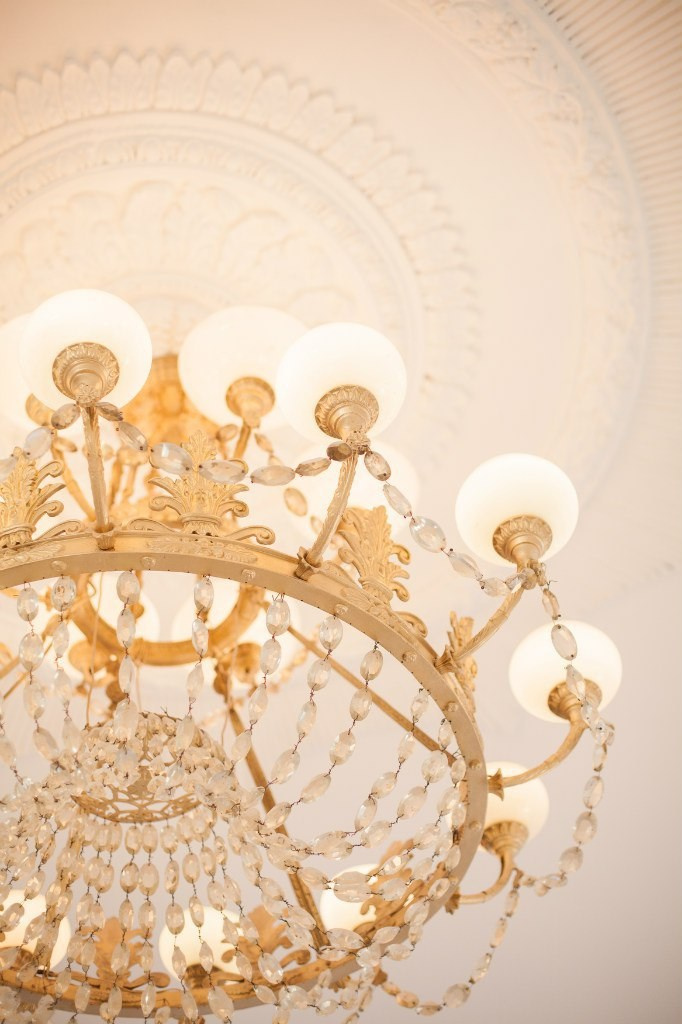 Зал «Белый» 256 м²