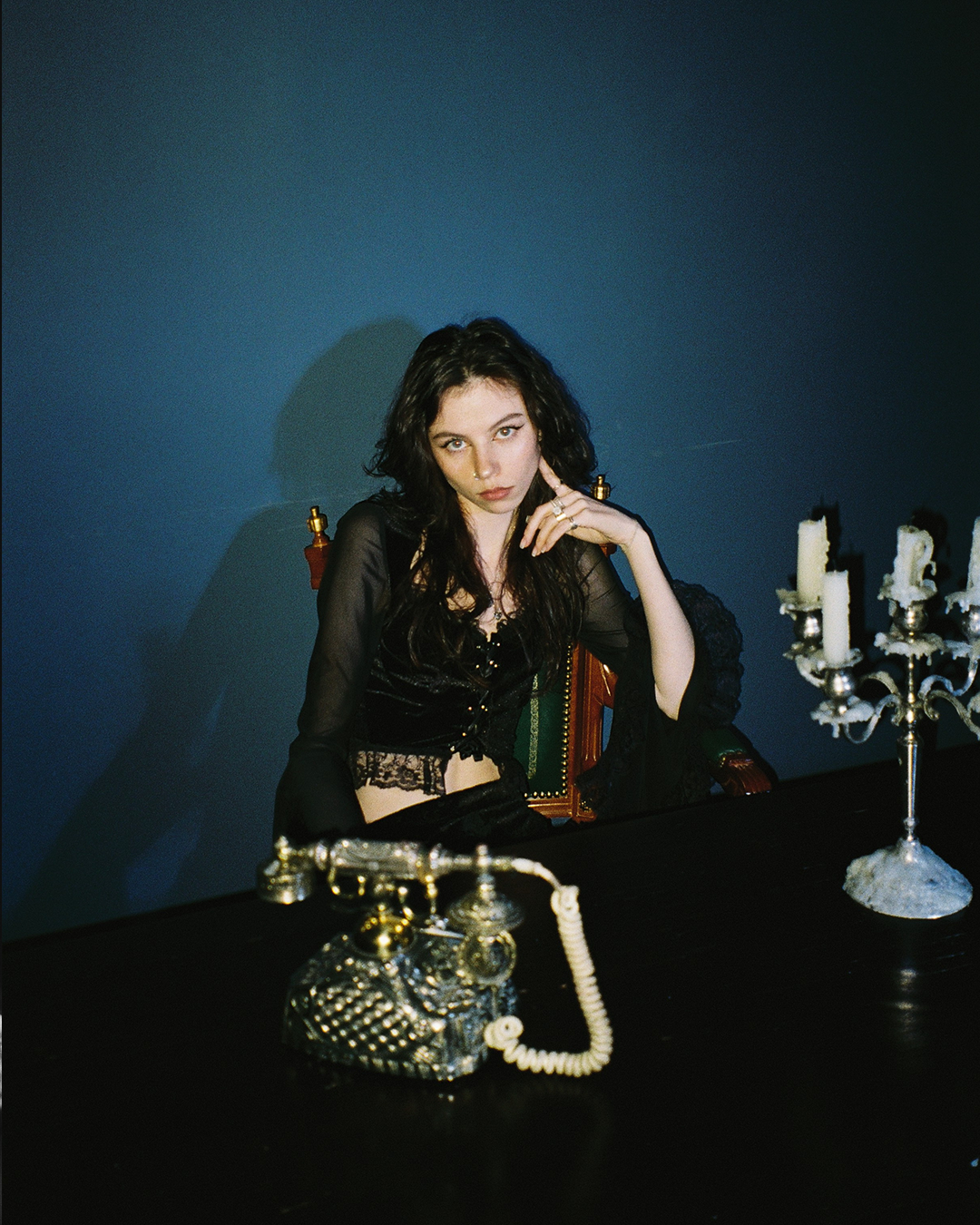 < O >. Плёночный фотограф Москва, Саша Звук