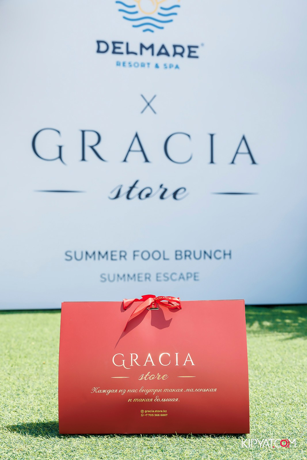 ЗАКРЫТАЯ ВЕЧЕРИНКА В ЧЕСТЬ ОТКРЫТИЯ СЕЗОНА SUMMER POOL BRUNCH. КИПЯТКОМ АЛМАТЫ! Фотосъемка мероприятий в Алматы