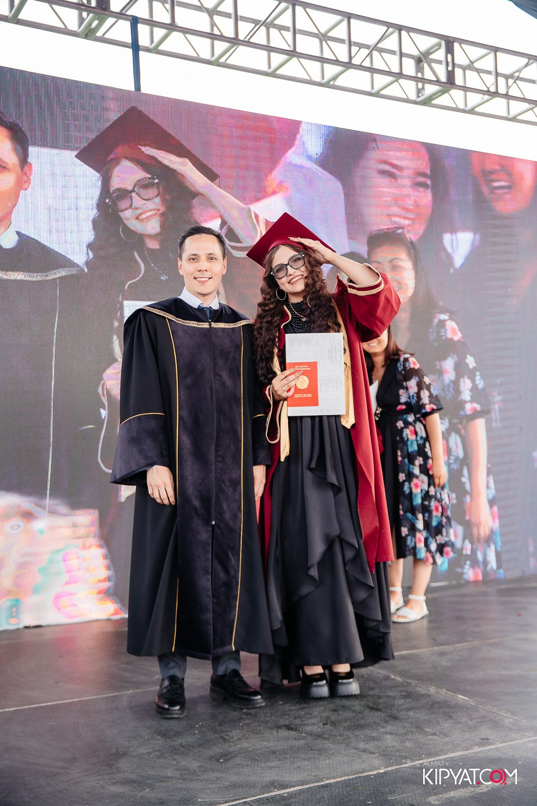 ВРУЧЕНИЕ ДИПЛОМОВ — НАРХОЗ КОЛЛЕДЖ. Part 3. КИПЯТКОМ АЛМАТЫ!