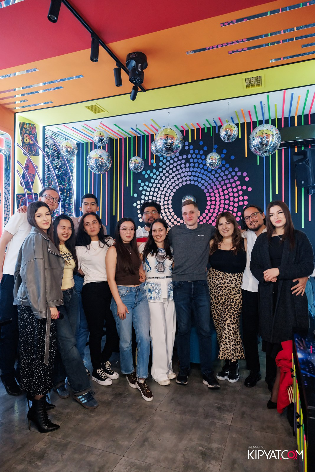 ЗАЯ, НА БИС. КИПЯТКОМ АЛМАТЫ!