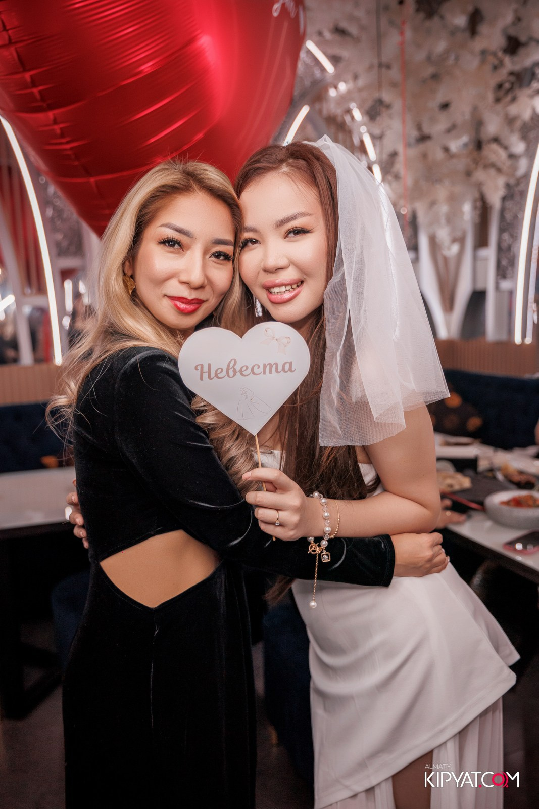 MOOD KARAOKE & TERRACE. КИПЯТКОМ АЛМАТЫ!