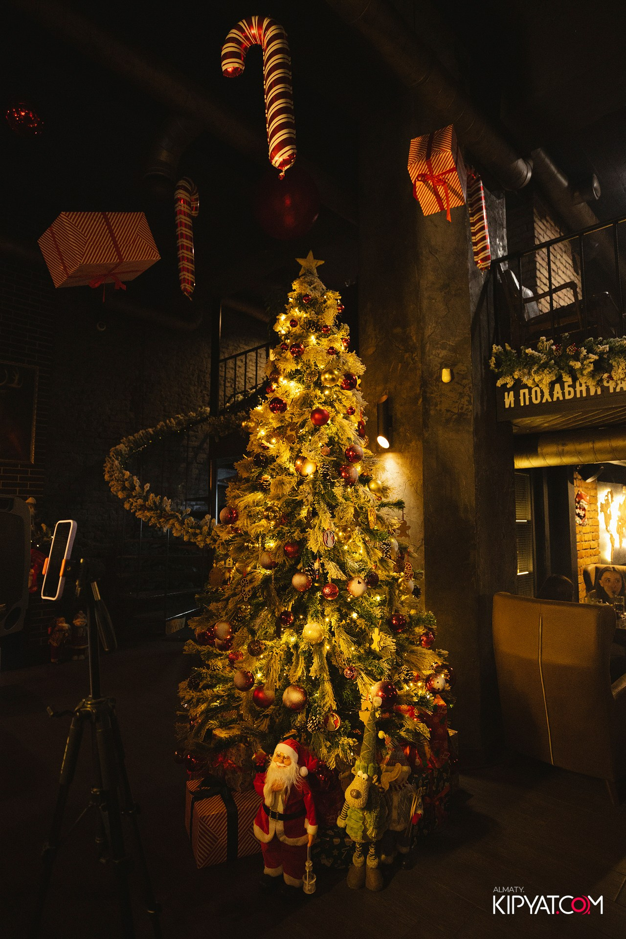 РЕСТО-БАР СКАНДАЛИСТЪ. КИПЯТКОМ АЛМАТЫ! Фотосъемка мероприятий в Алматы