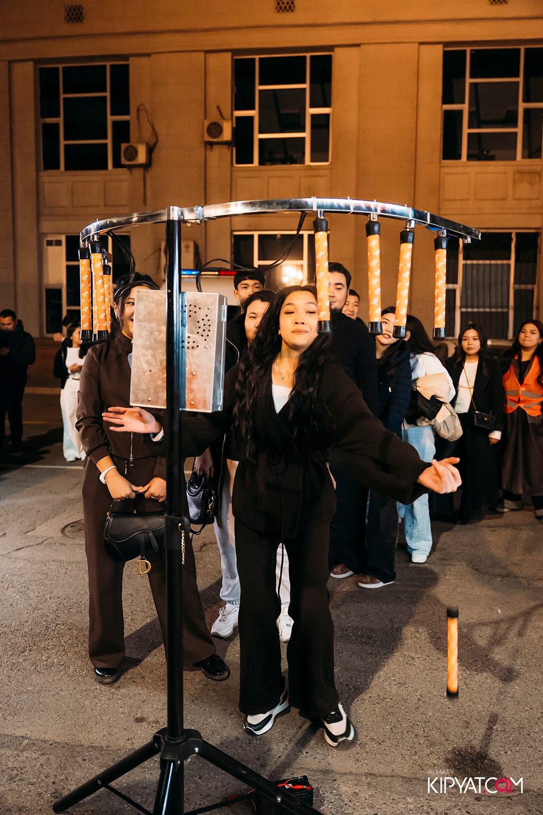 КОНЦЕРТ МИРАСА ЖУГУНУСОВА НА ЦЕНТРАЛЬНОМ СТАДИОНЕ. КИПЯТКОМ АЛМАТЫ!