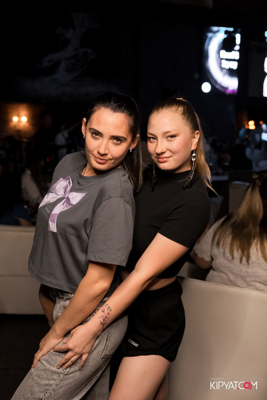 МУЗЫКАЛЬНОЕ ЛОТО В HIT RETRO. КИПЯТКОМ АЛМАТЫ!