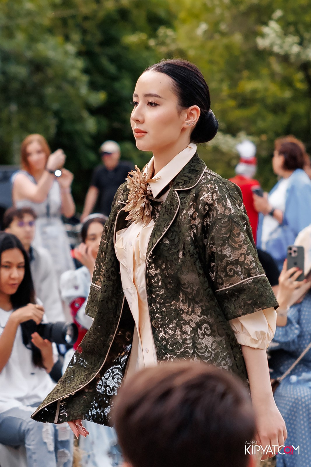 KANG REN TANG. КИПЯТКОМ АЛМАТЫ!