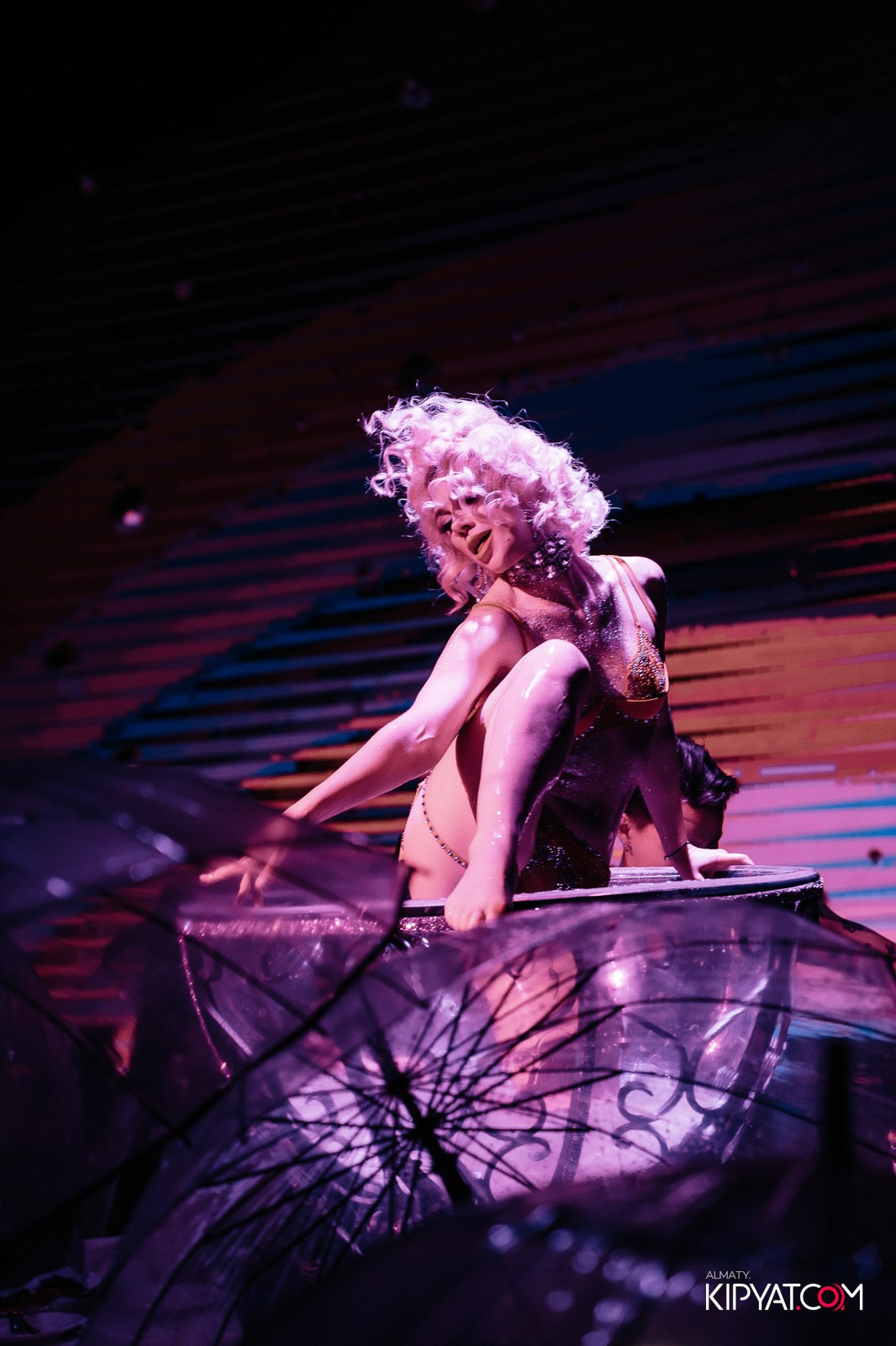 QUEEN. КИПЯТКОМ АЛМАТЫ!