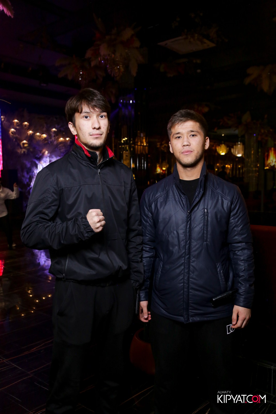 БАР ПАНАЕХАЛИ НА ДОСТЫК. КИПЯТКОМ АЛМАТЫ!