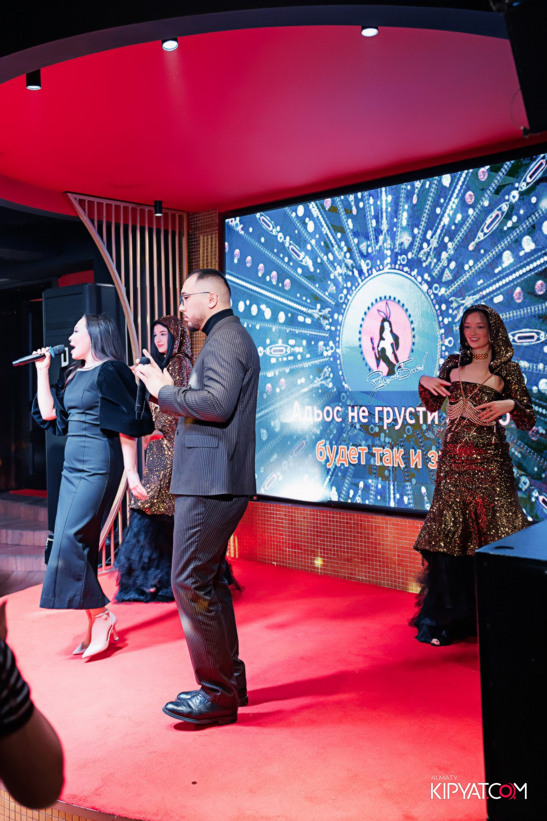 ЗАЯ, НА БИС. КИПЯТКОМ АЛМАТЫ!