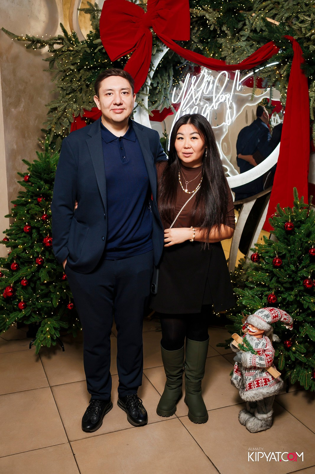 УХО И МЕДВЕДЬ НА КУРМАНГАЗЫ. КИПЯТКОМ АЛМАТЫ! Фотосъемка мероприятий в Алматы