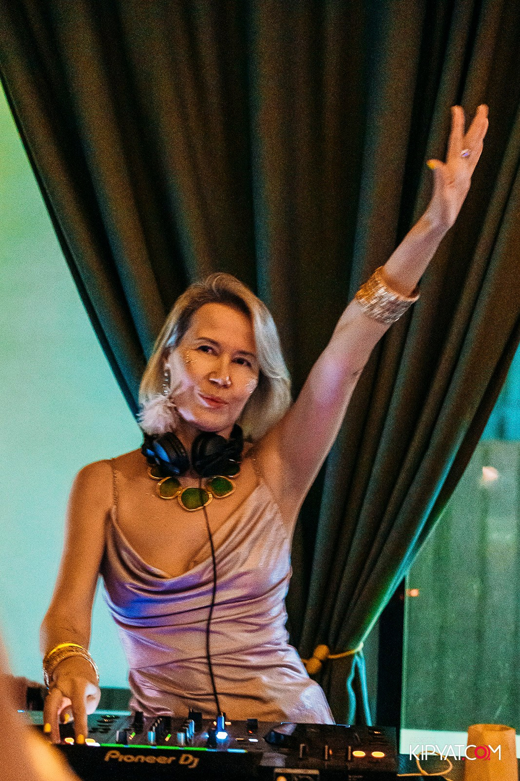 RE: SET. КИПЯТКОМ АЛМАТЫ!